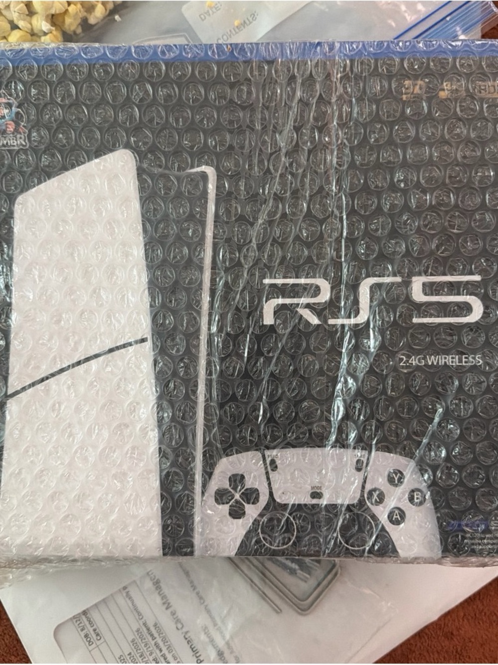 Sony White and Black RS5 Wireless Console with Matching Controller